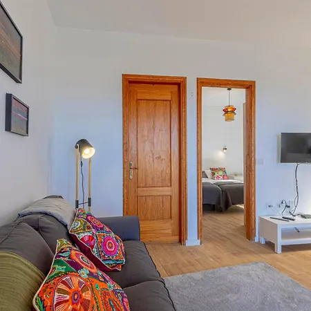 La Aldaba 2 * Puerto De Naos